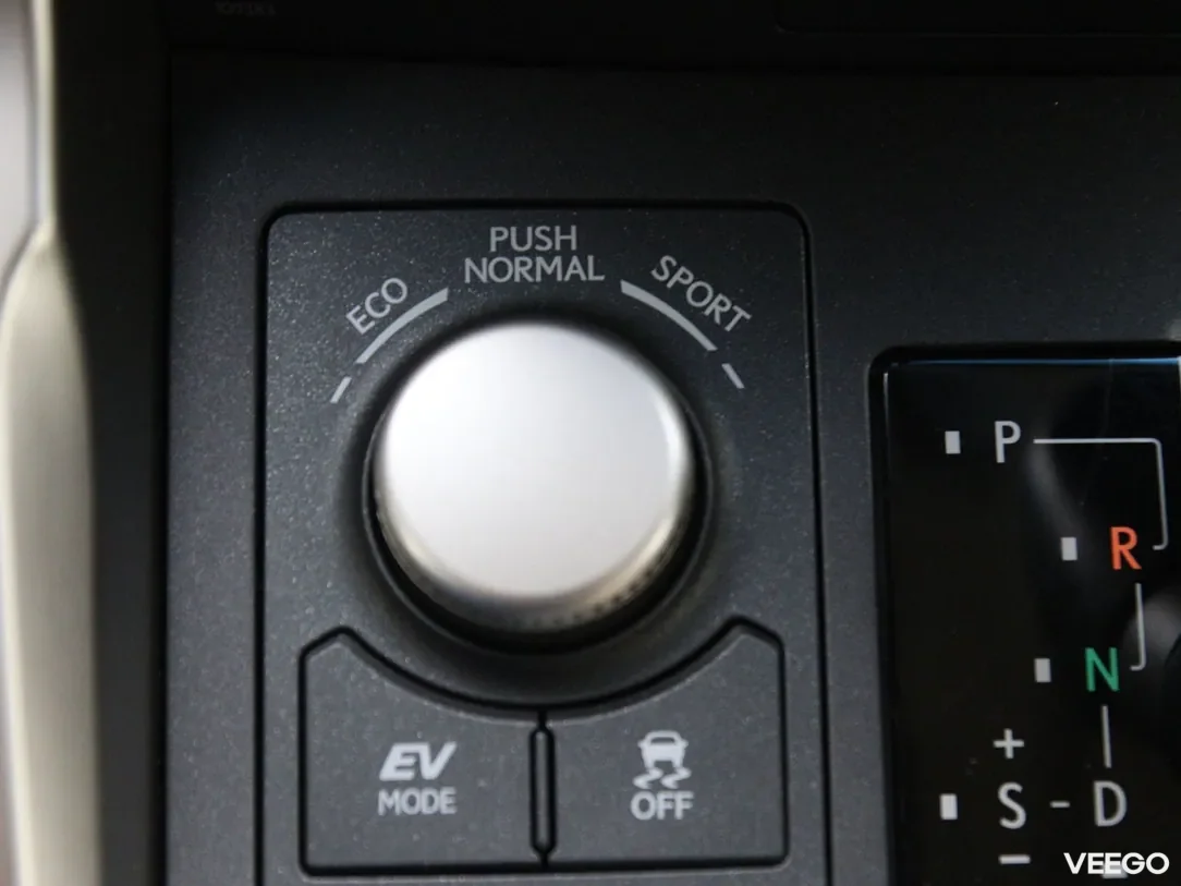 Lexus NX 2.5 145kW