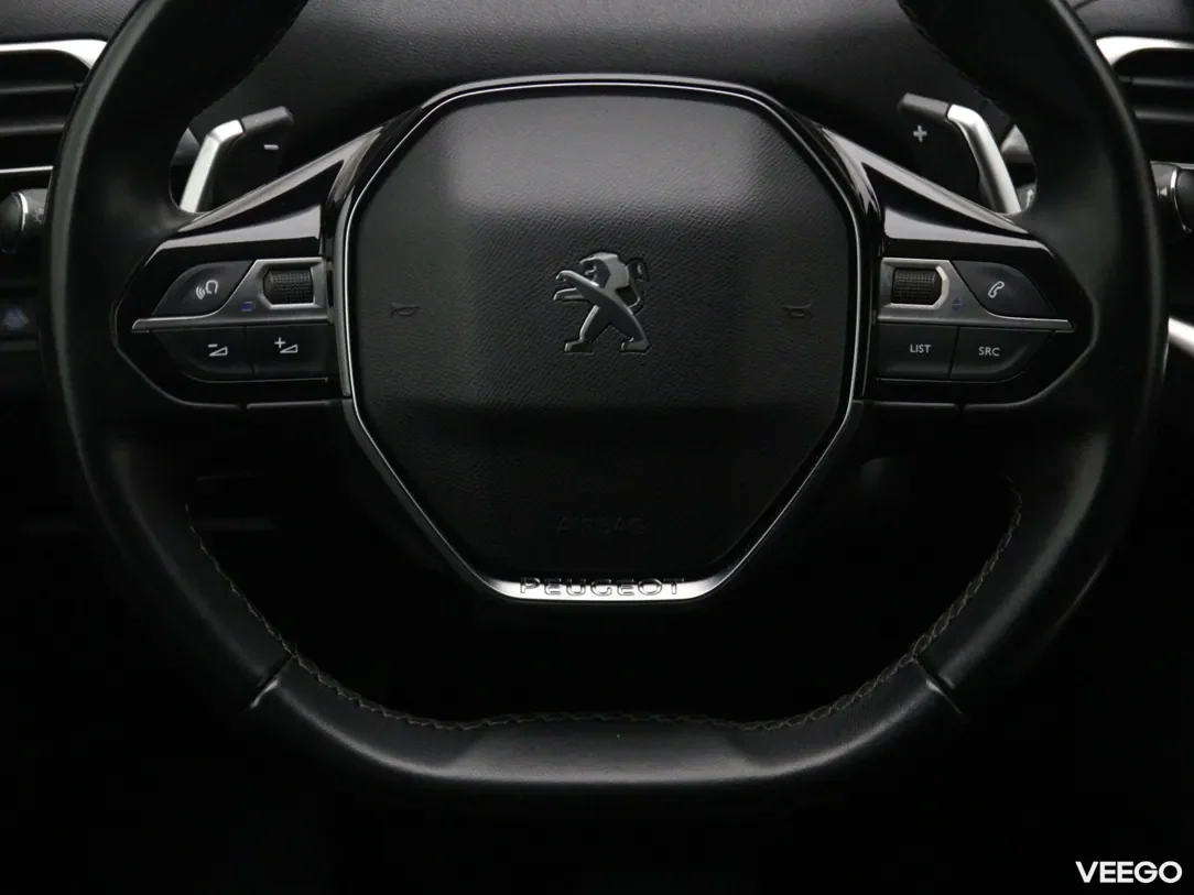 Peugeot 5008 1.2 96kW