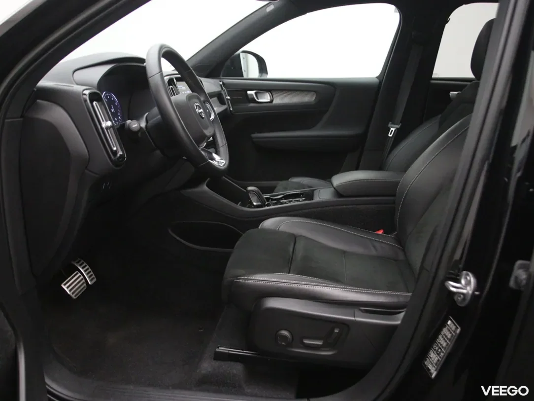 Volvo XC40 2 120kW
