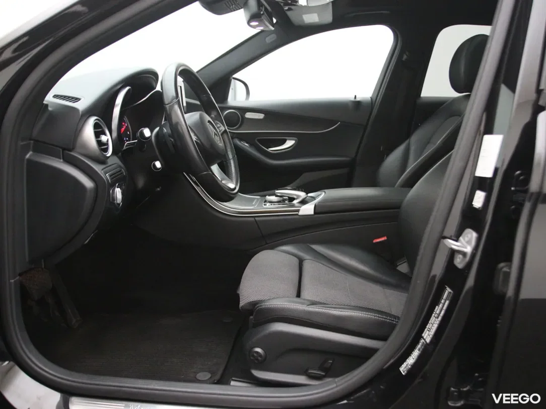 Mercedes-Benz C220 2.1 125kW