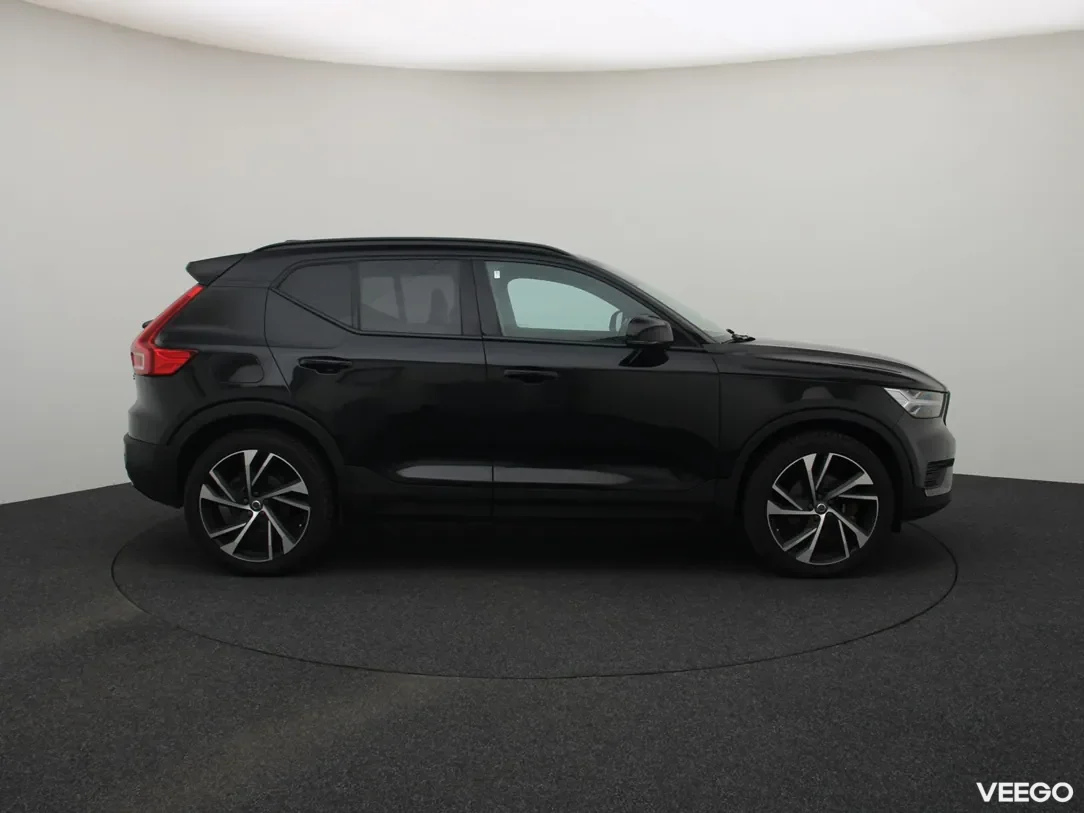 Volvo XC40 2 120kW