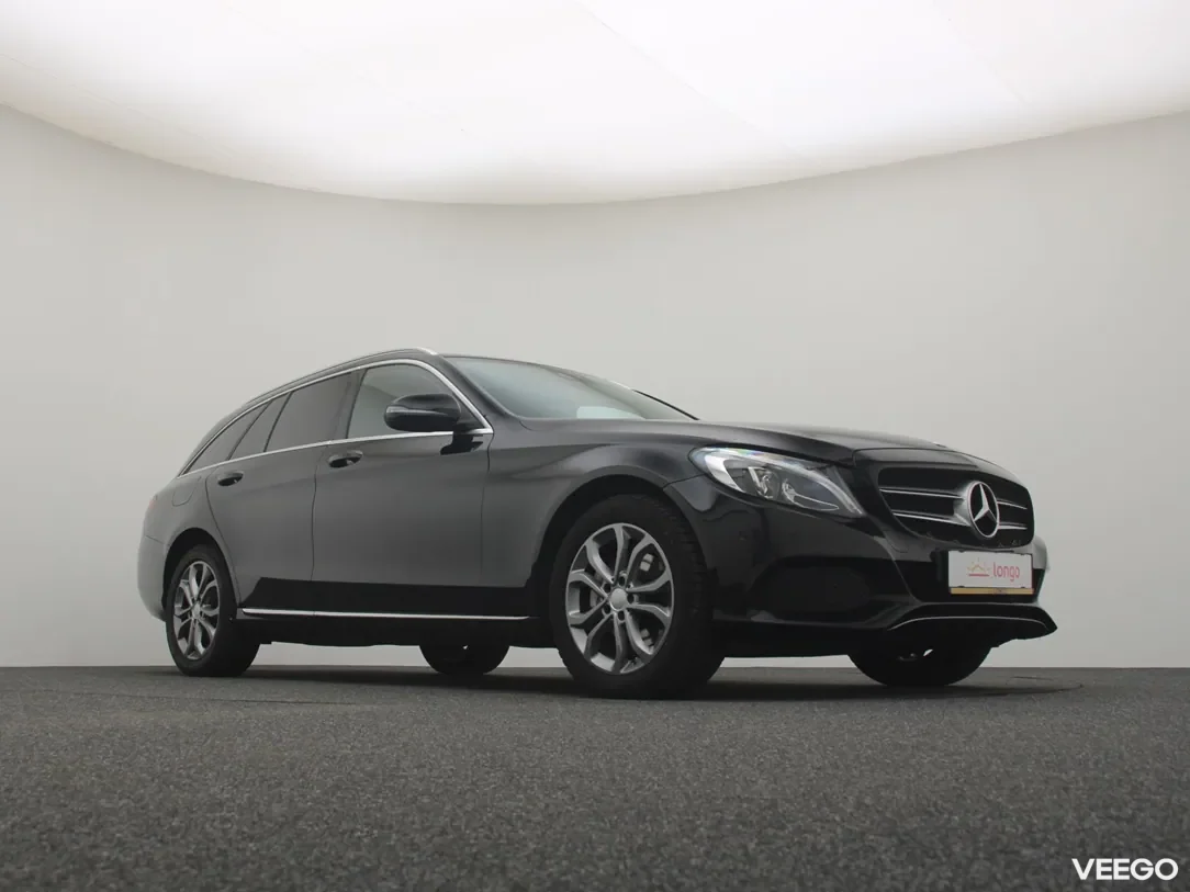 Mercedes-Benz C220 2.1 125kW