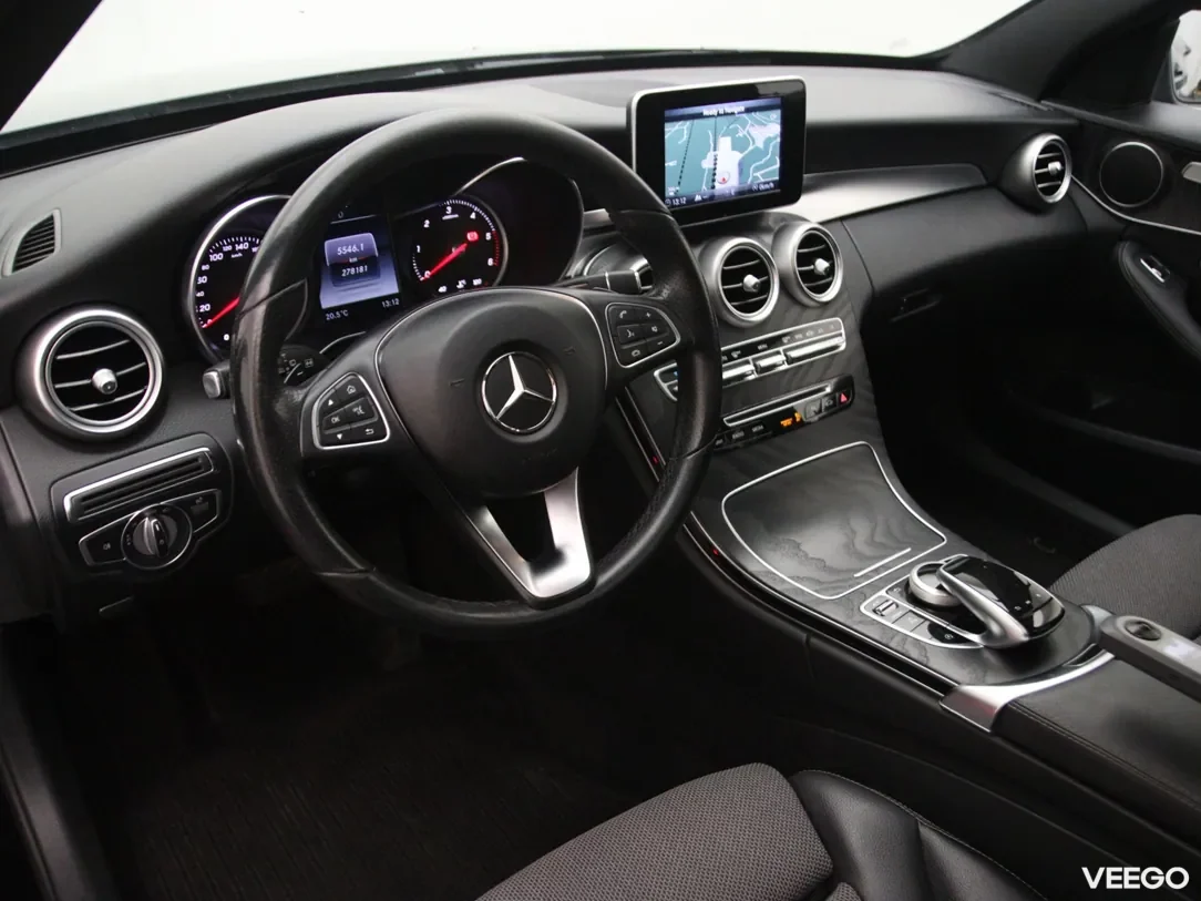 Mercedes-Benz C220 2.1 125kW