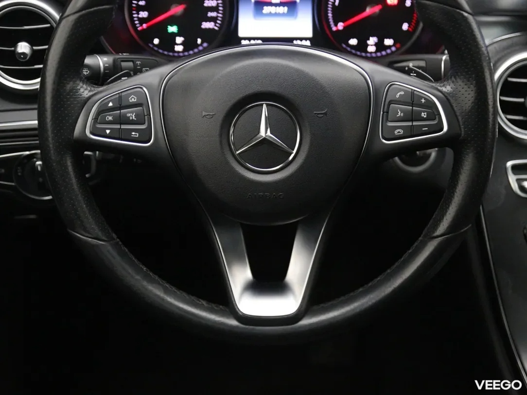 Mercedes-Benz C220 2.1 125kW