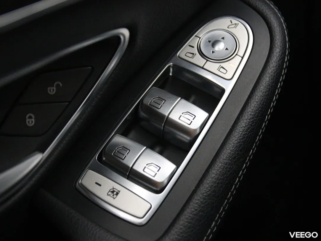 Mercedes-Benz C220 2.1 125kW