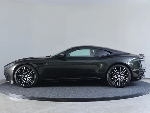 Image of Aston Martin DBS V12 533kW
