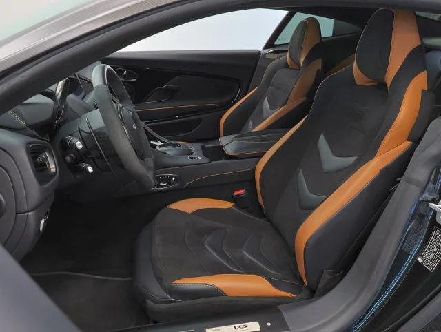 Image of Aston Martin DBS V12 533kW