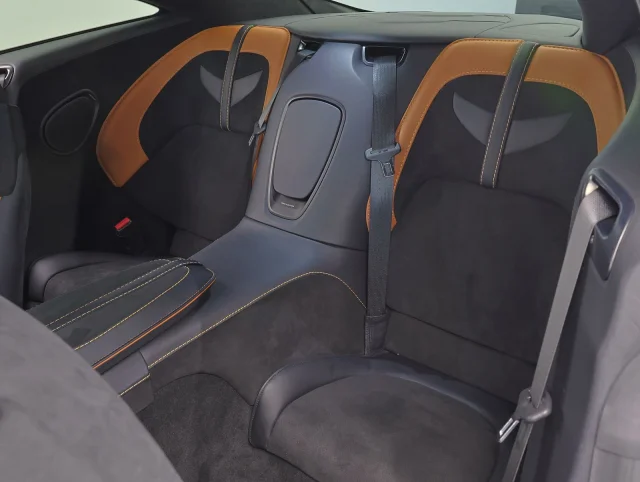 Image of Aston Martin DBS V12 533kW