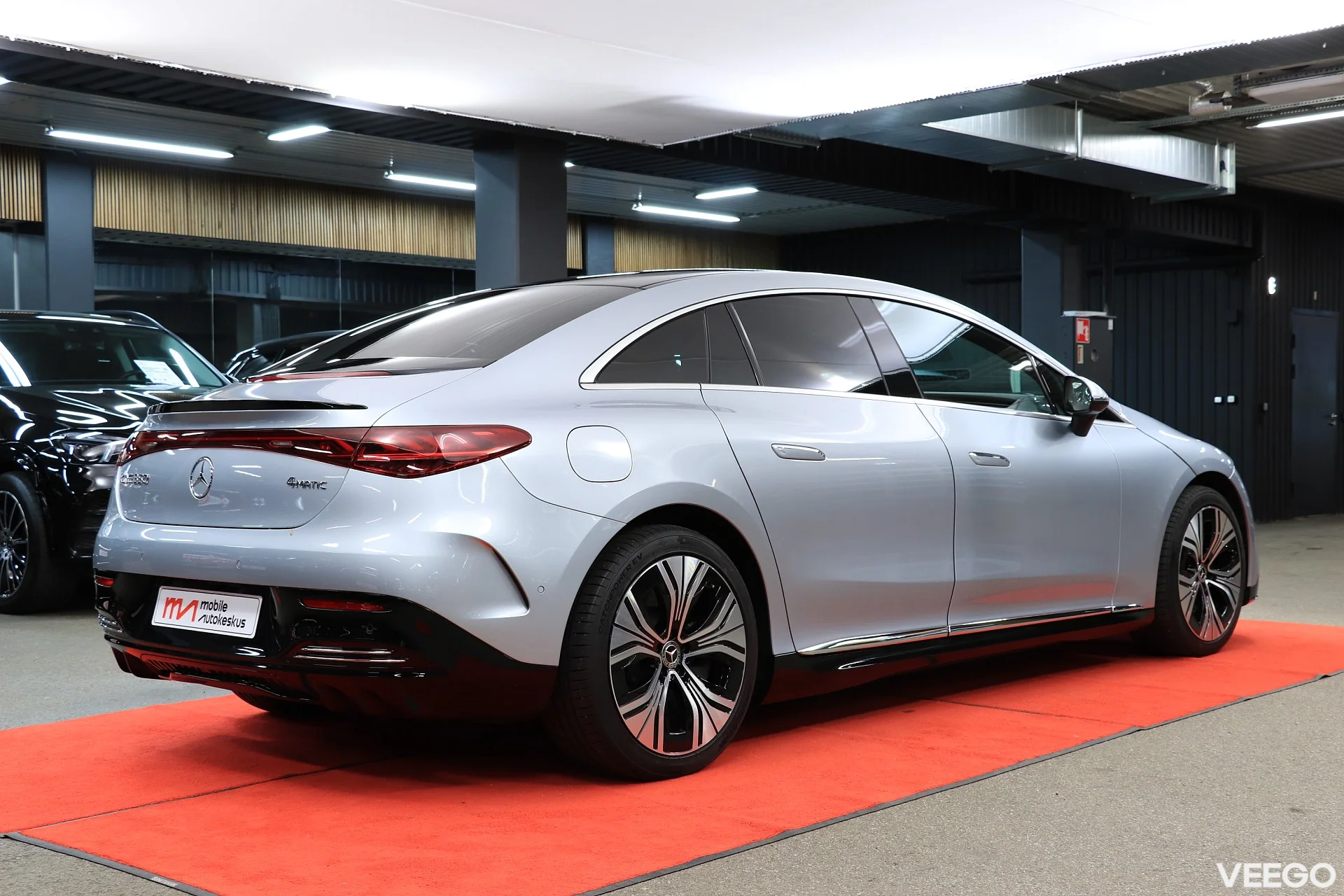 Mercedes-Benz EQE 350 4MATIC 0.0 135kW