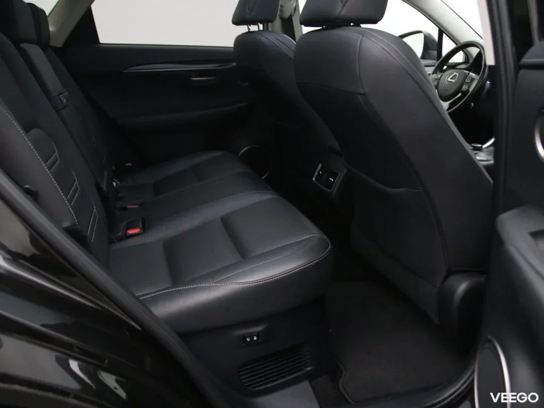 Lexus NX 2.5 145kW