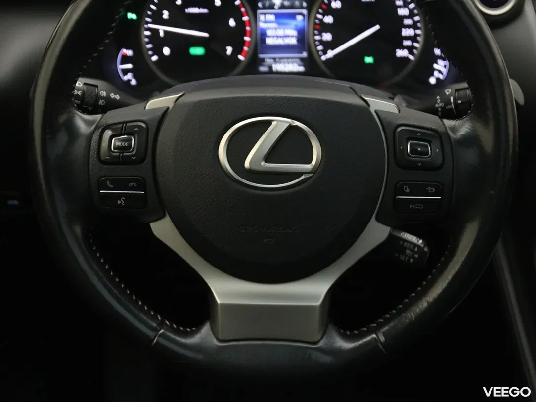Lexus NX 2.5 145kW
