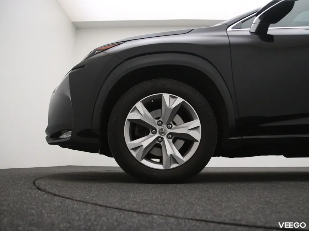 Lexus NX 2.5 145kW