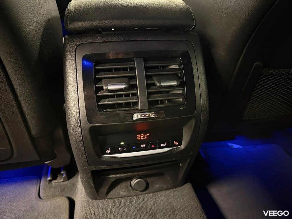 BMW X4 xDrive30i 252HK M-Sport /Innovation /HuD /Drag 185kW