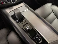 Volvo XC60 T8 AWD 456HK Plus Dark /Pano /360 /Drag 335kW thumbnail