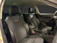 Skoda Octavia Scout 1.8 TSI 4x4 DSG 180HK /Drag /Värmare 132kW thumbnail
