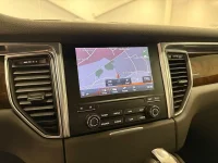 Porsche Macan S Diesel PDK 258HK /Drag /PASM /Värmare 190kW thumbnail