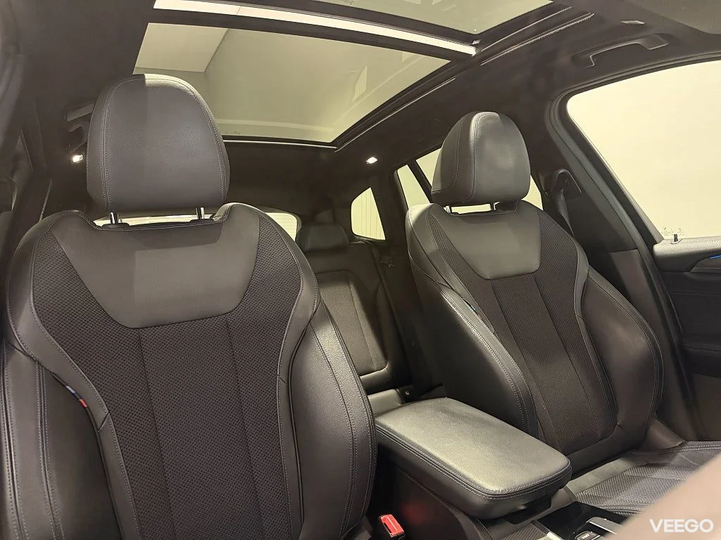BMW X3 xDrive30e M Sport Drag Panorama Hifi Elstol m minne 0kW
