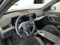 BMW X1 sDrive18i M Sport Drag Rattvärme ParkAssist Sportstolar 0kW