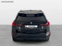 BMW X1 sDrive18i M Sport Drag Rattvärme ParkAssist Sportstolar 0kW