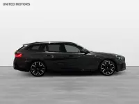 BMW i5 M60 xDrive Touring M Sport Pro Panorama Drag B&W 21" 0kW