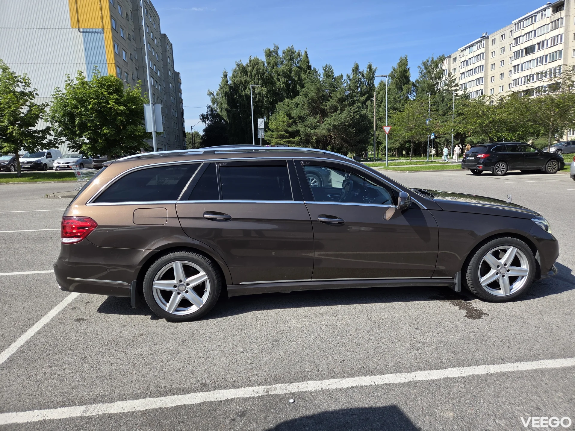 Mercedes-Benz E250 E250 BLUETEC 4MATIC 2.1 150kW