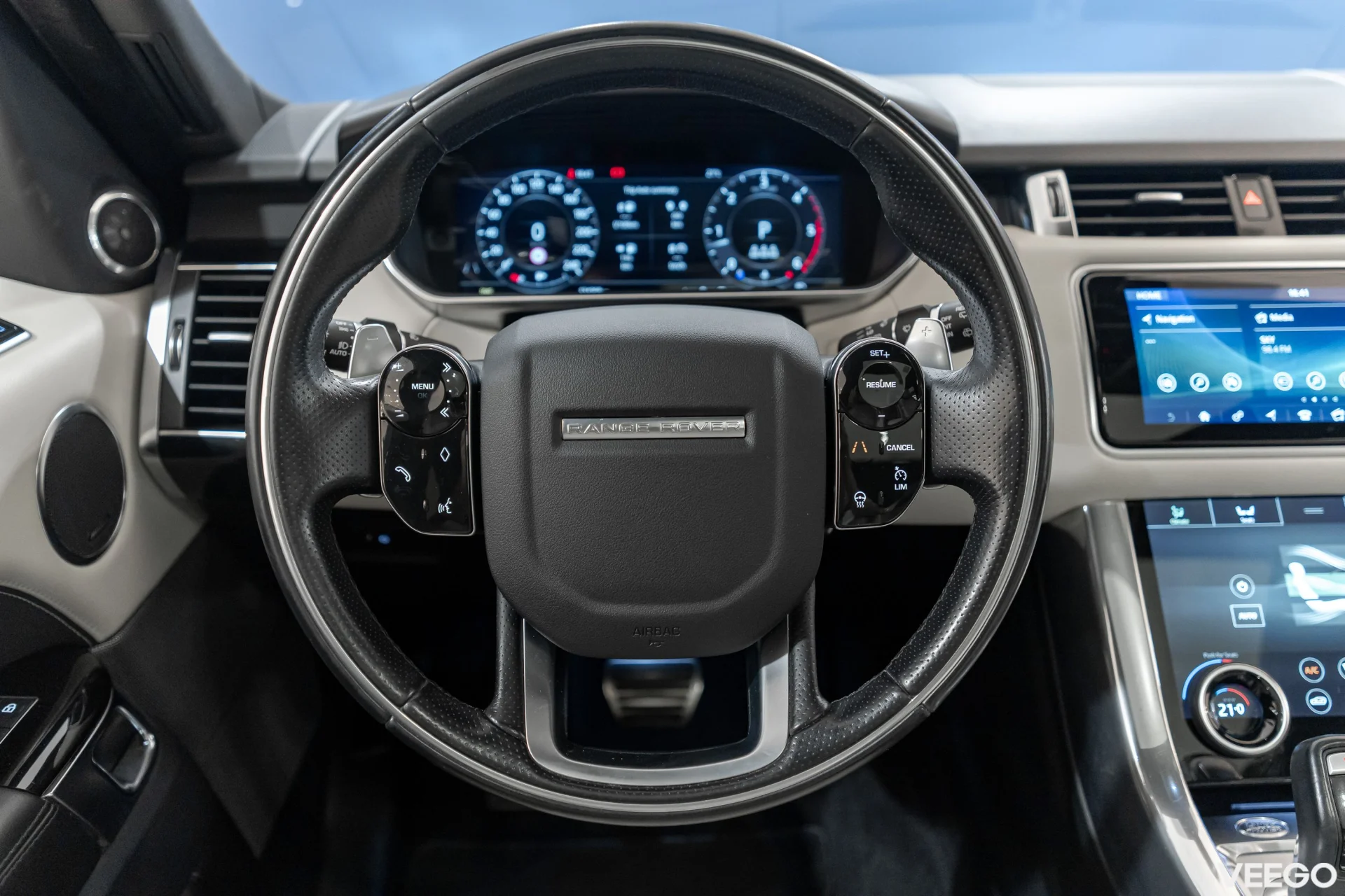 Land Rover Range Rover Sport - 3 221kW