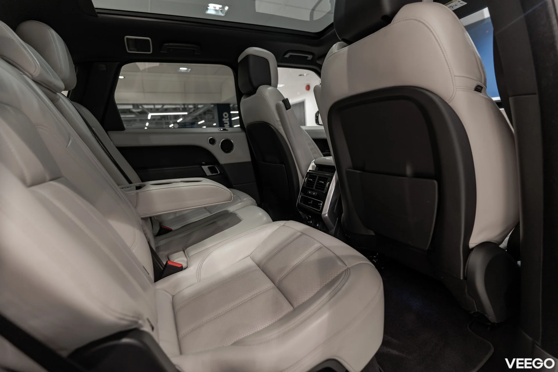 Land Rover Range Rover Sport - 3 221kW