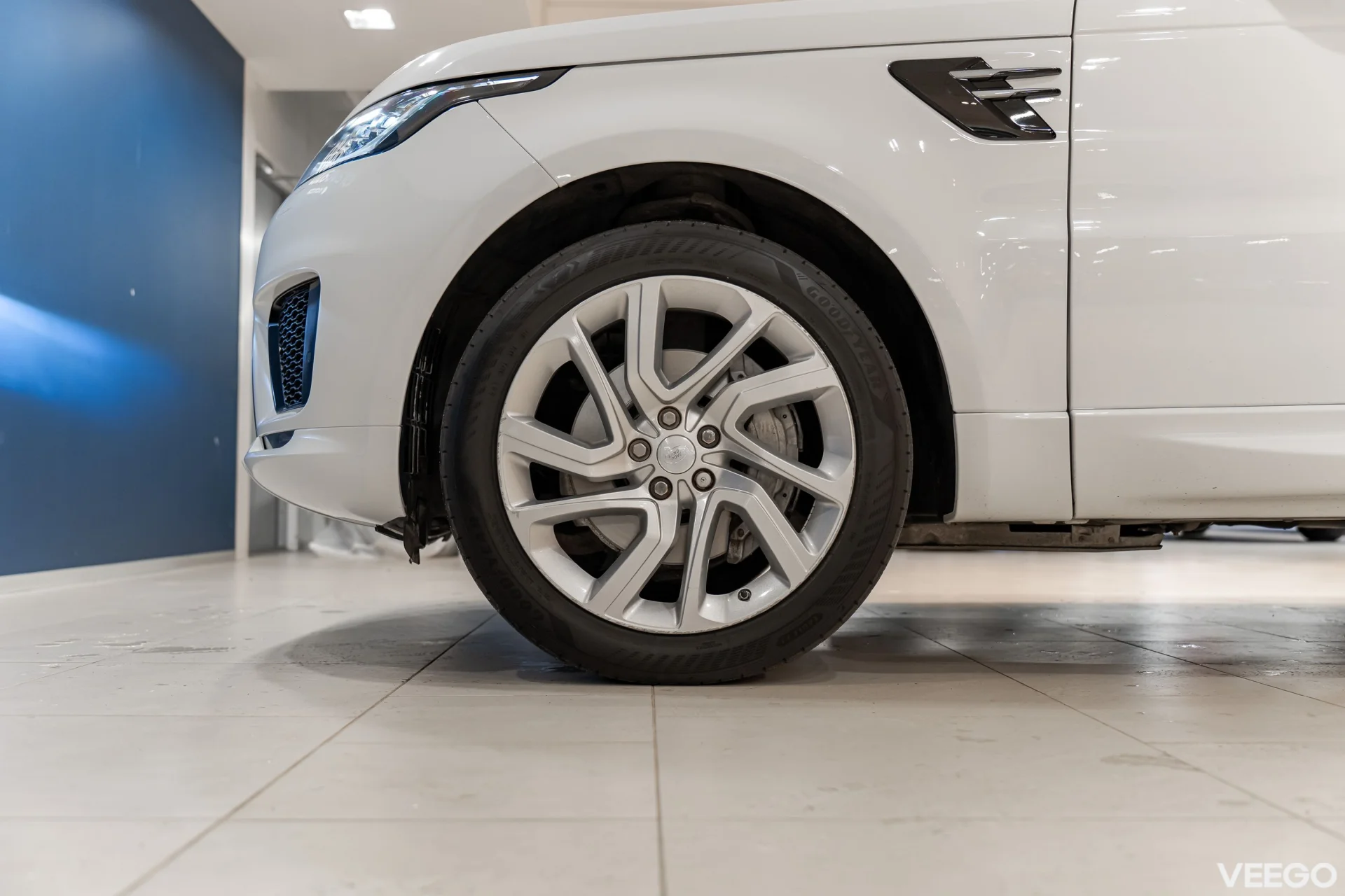 Land Rover Range Rover Sport - 3 221kW