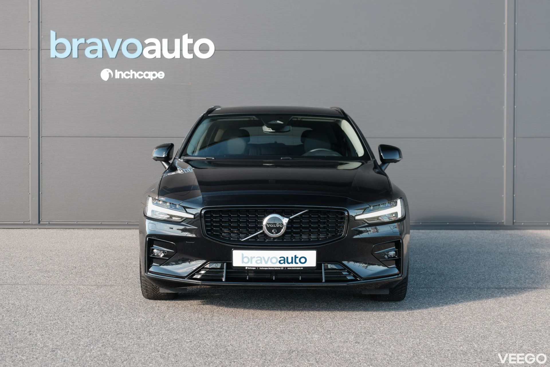 Volvo V60 Mild-Hybrid Plus Dark 2 145kW