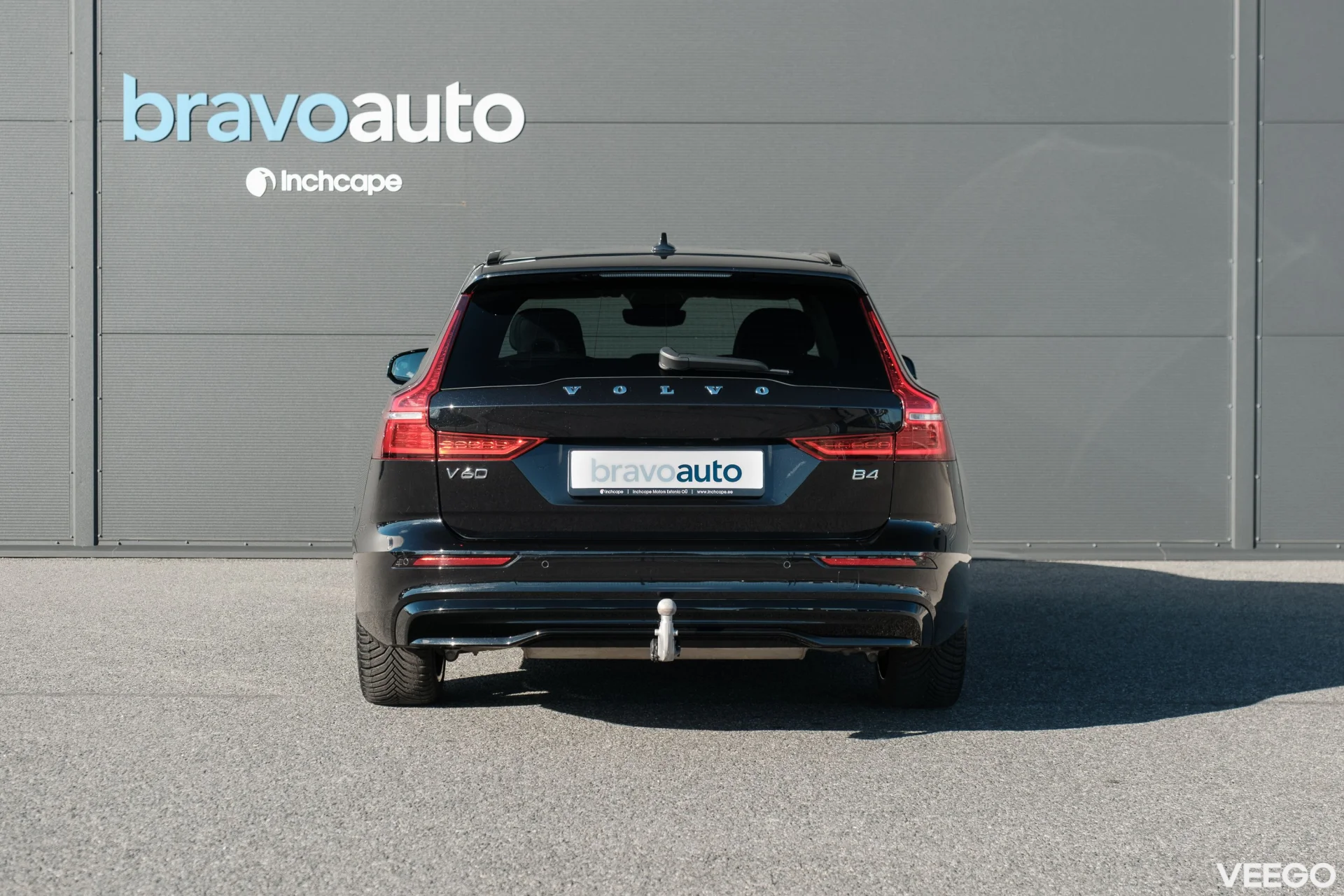 Volvo V60 Mild-Hybrid Plus Dark 2 145kW