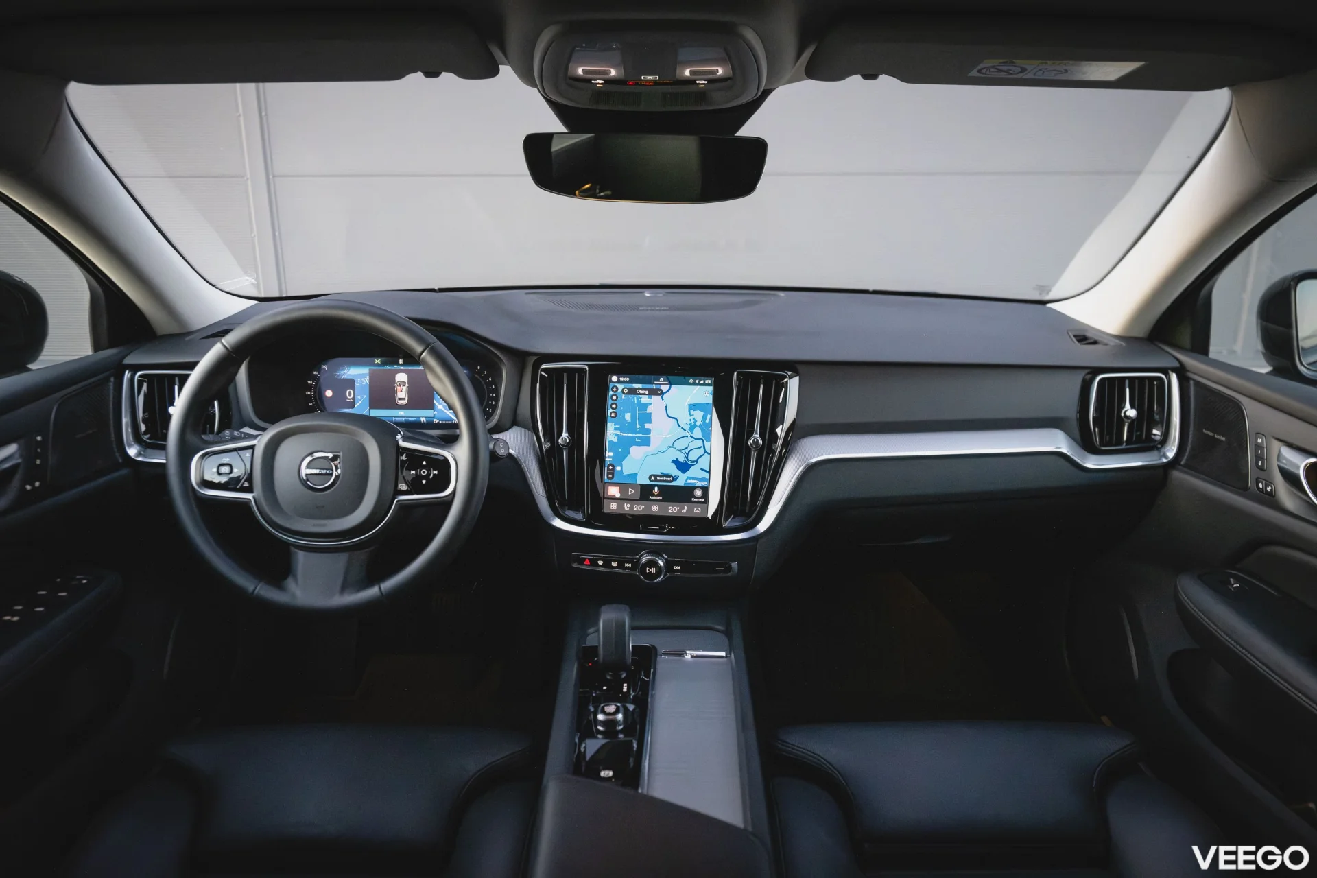 Volvo V60 Mild-Hybrid Plus Dark 2 145kW