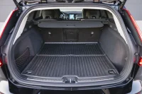 Volvo V60 Mild-Hybrid Plus Dark 2 145kW thumbnail