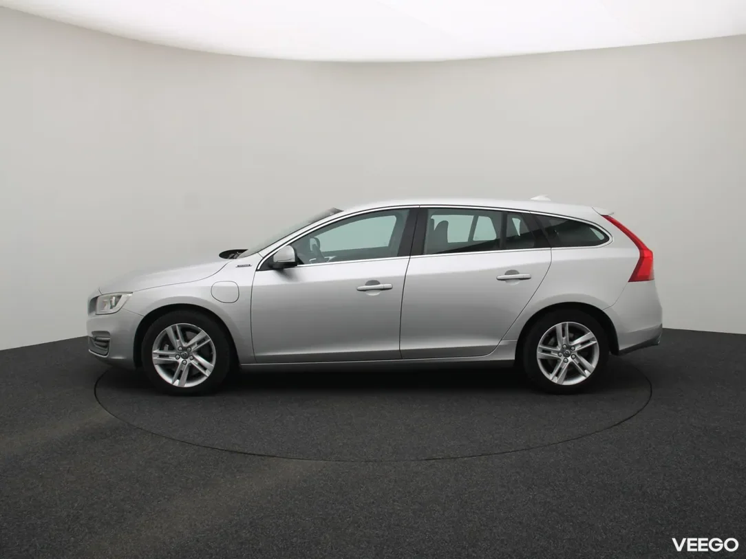 Volvo V60 2.4 169kW
