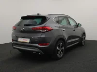 Hyundai Tucson 2 100kW thumbnail