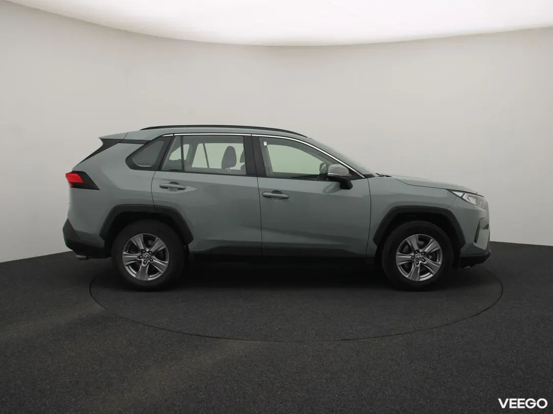 Toyota RAV4 2.5 160kW