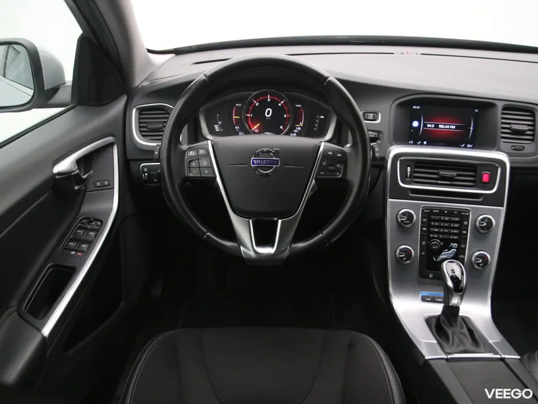 Volvo V60 2.4 169kW