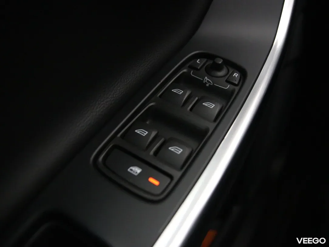 Volvo V60 2.4 169kW