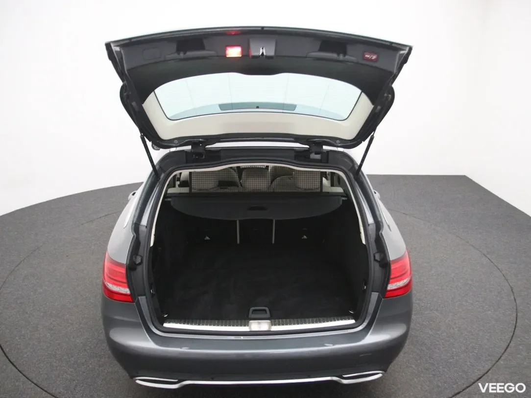 Mercedes-Benz C220 2.1 125kW