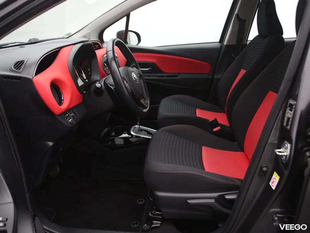 Toyota Yaris 1.3 73kW