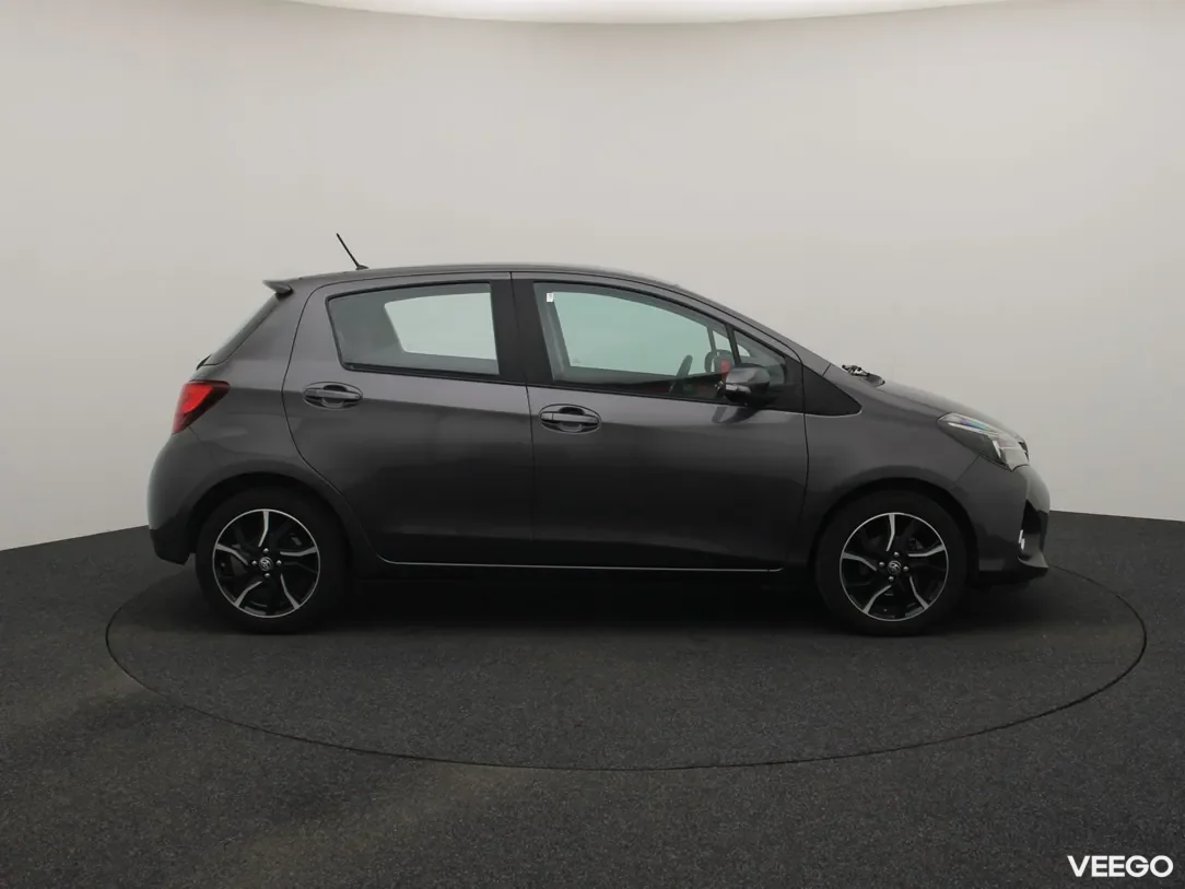 Toyota Yaris 1.3 73kW