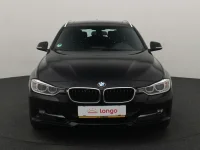 BMW 320 2 135kW thumbnail