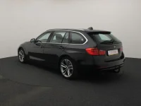 BMW 320 2 135kW thumbnail
