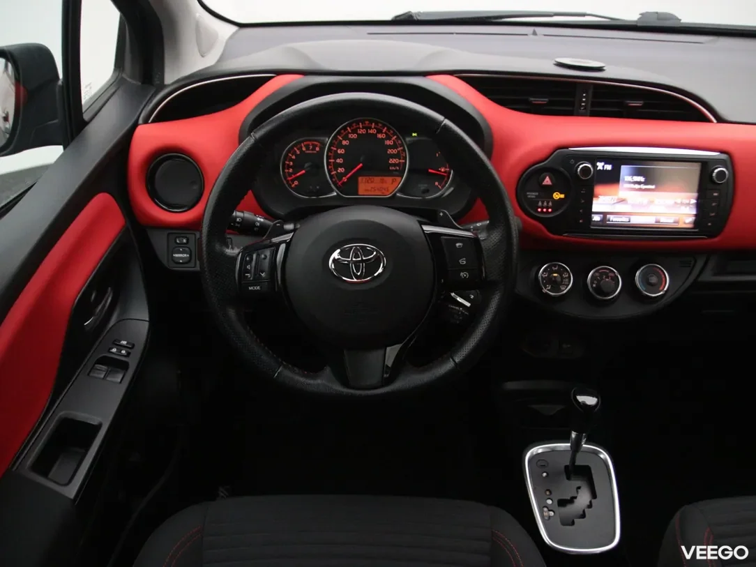 Toyota Yaris 1.3 73kW