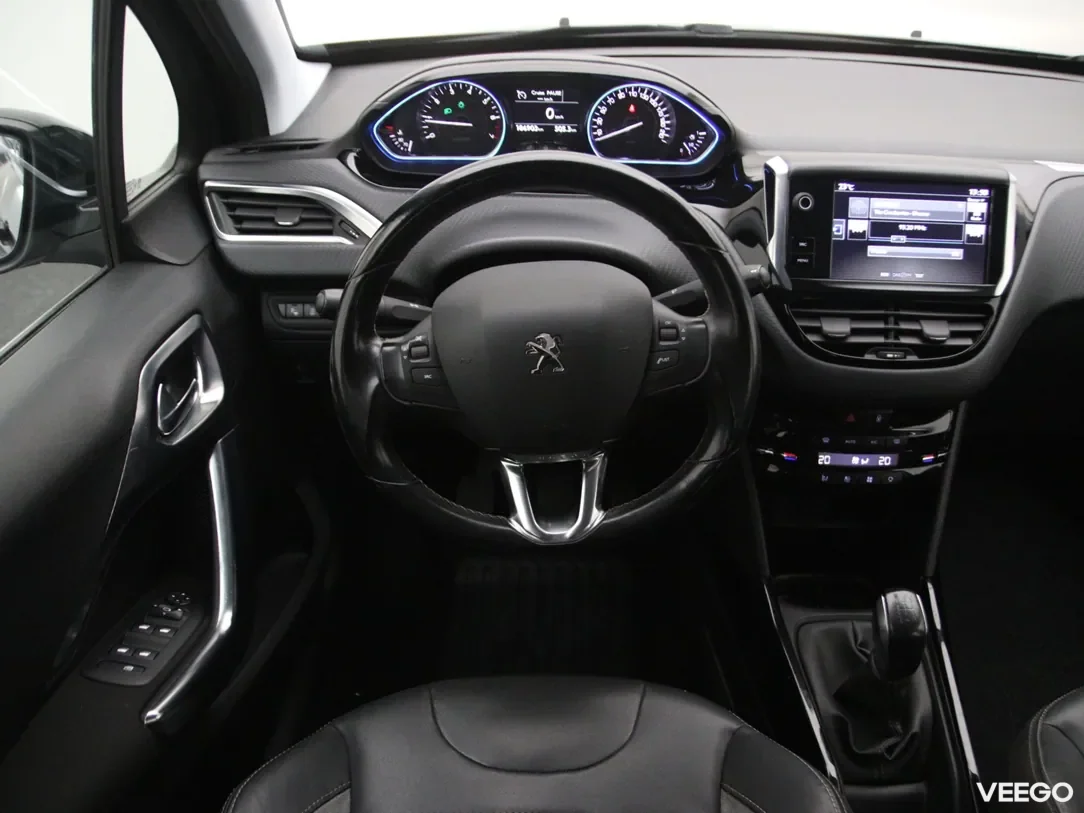 Peugeot 2008 1.2 81kW