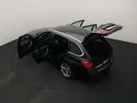 BMW 320 2 135kW thumbnail