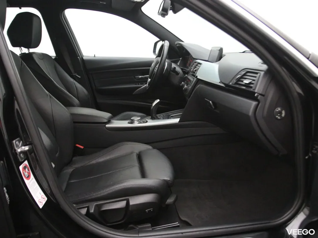 BMW 320 2 135kW
