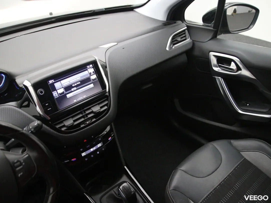 Peugeot 2008 1.2 81kW