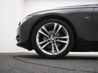 BMW 320 2 135kW thumbnail