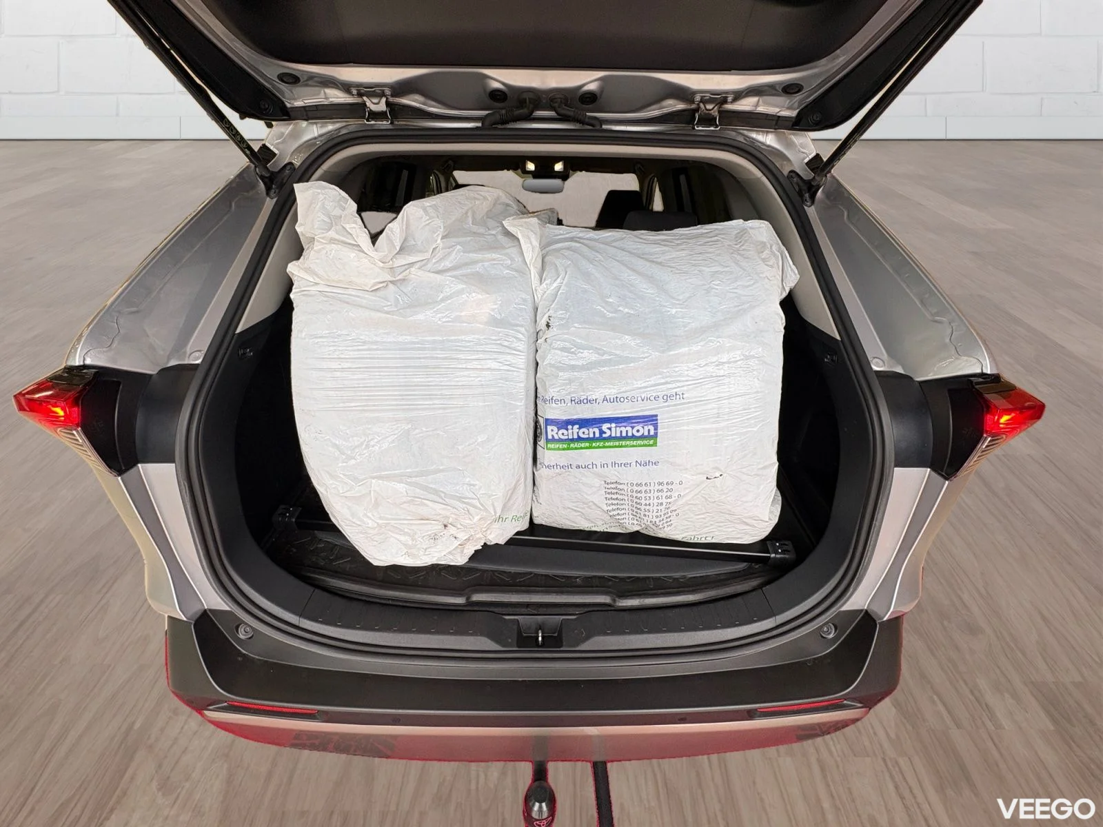Toyota RAV4 Luxury 2 129kW
