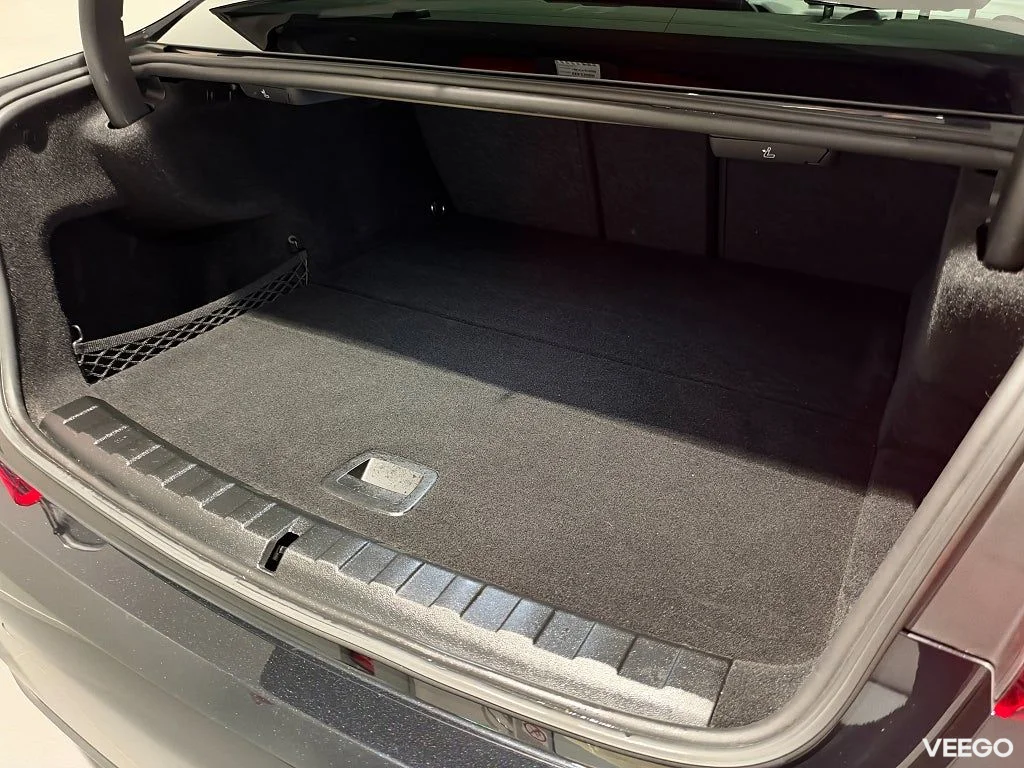 BMW 330 xDrive Sedan M Sport Head-up Hi-Fi Rattvärme Taklucka 215kW